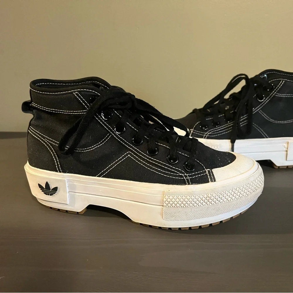 Adidas Women’s Nice Trek Trainer Sneakers